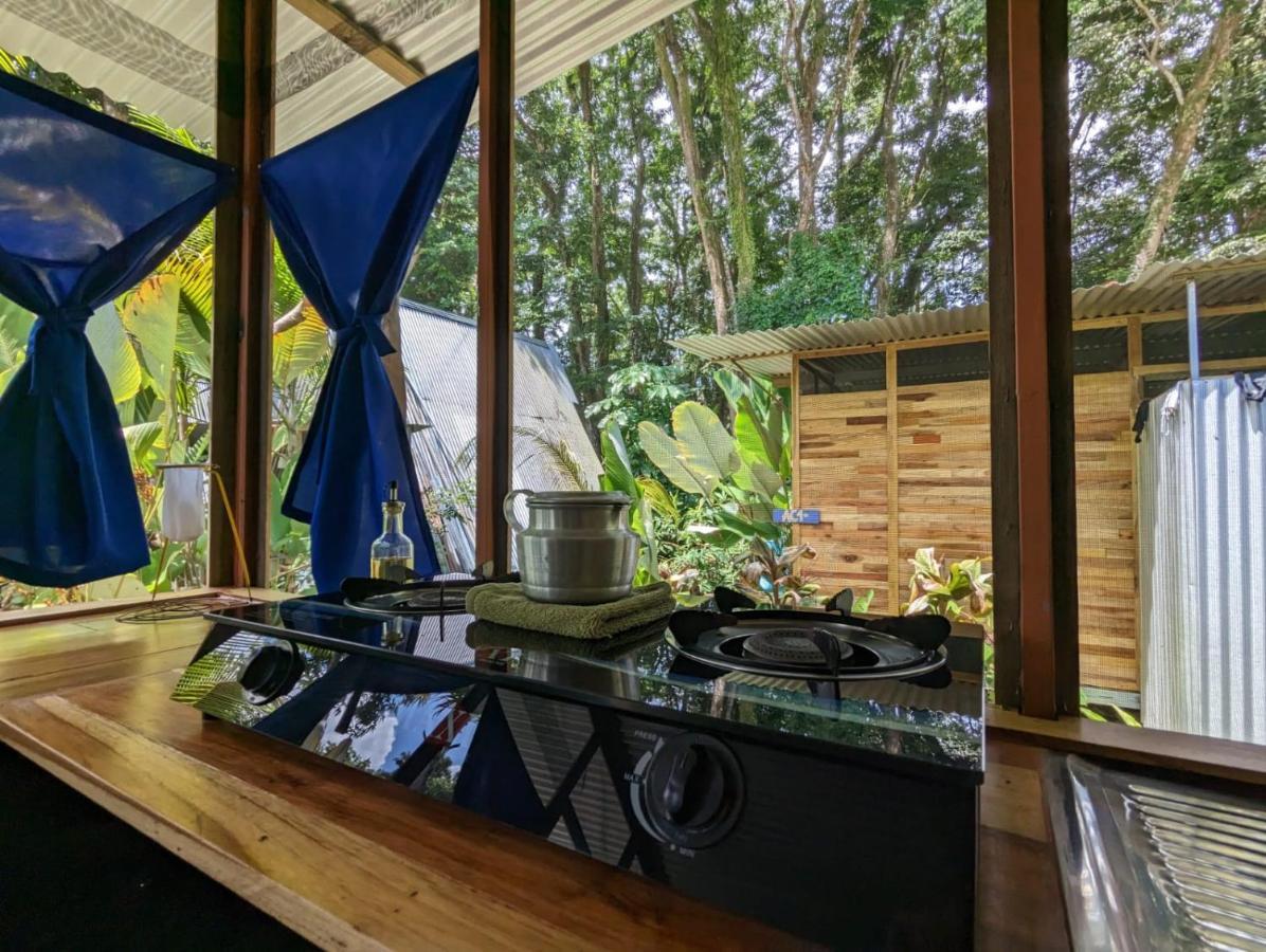 Arboura Eco Cabins 우비타 외부 사진
