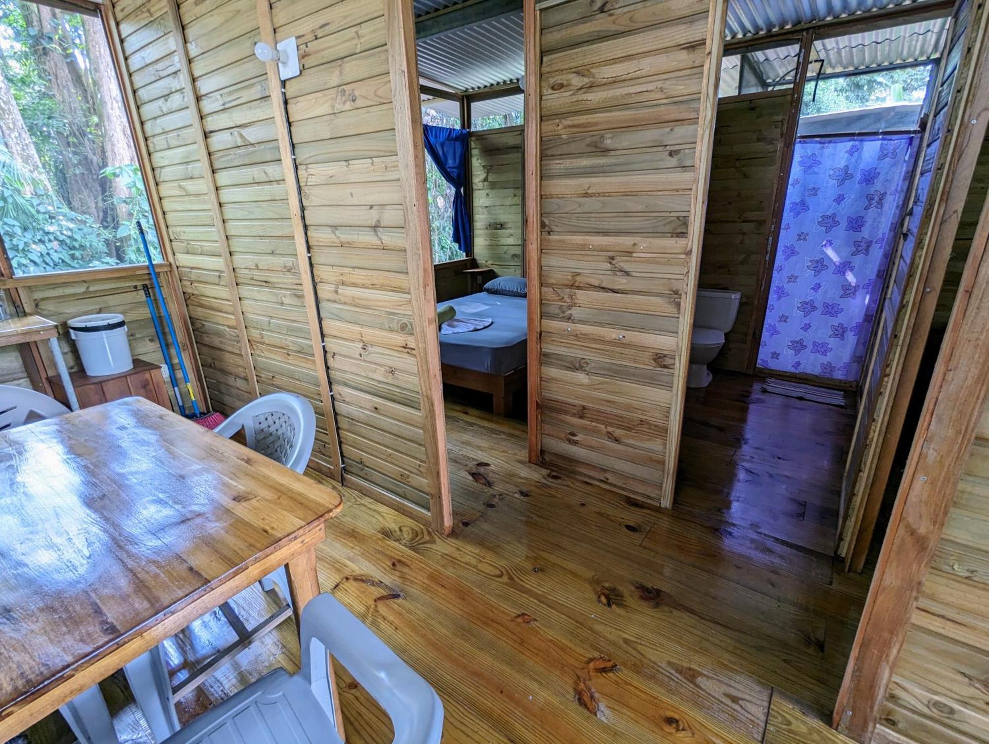 Arboura Eco Cabins 우비타 외부 사진