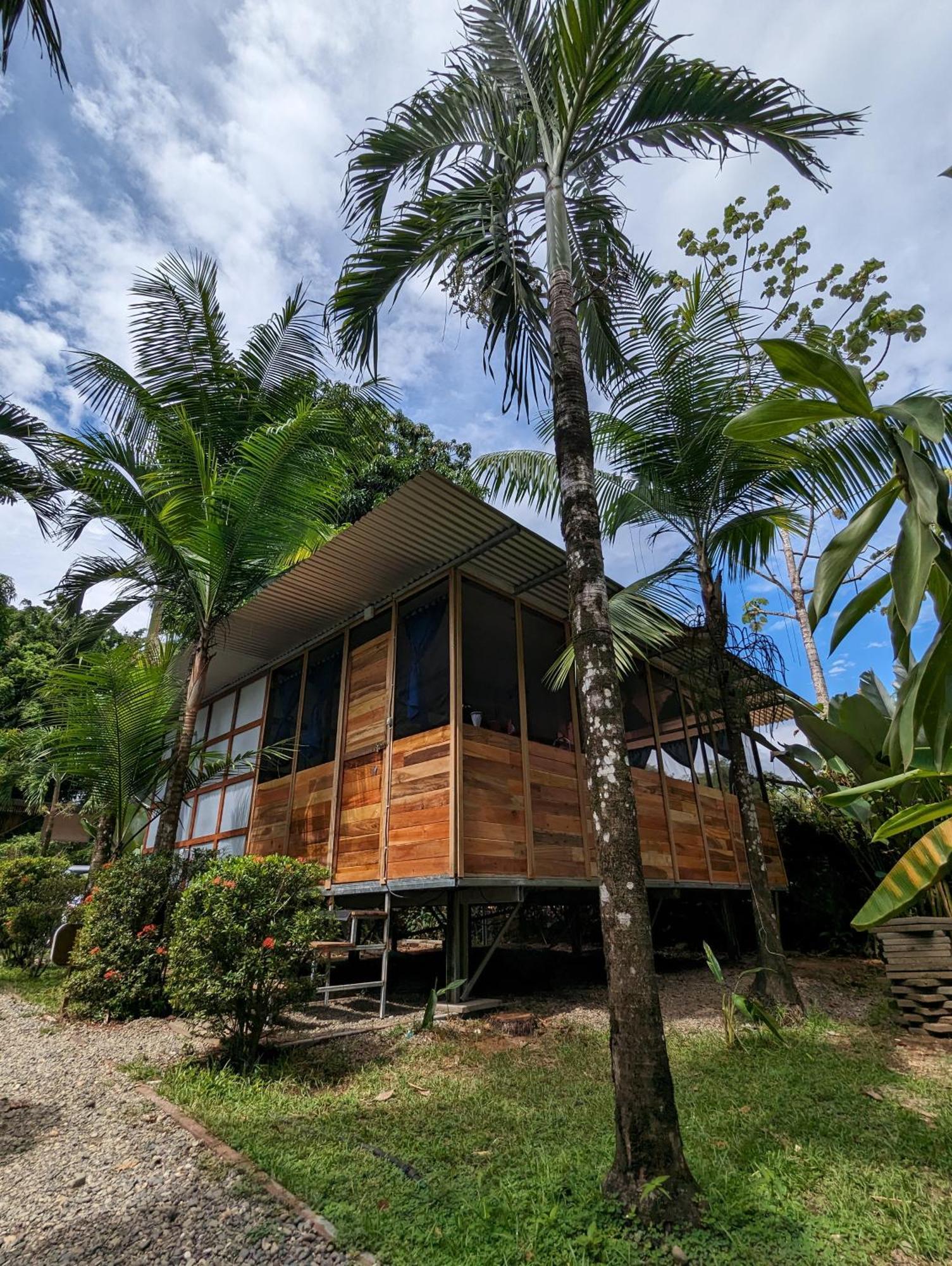 Arboura Eco Cabins 우비타 외부 사진