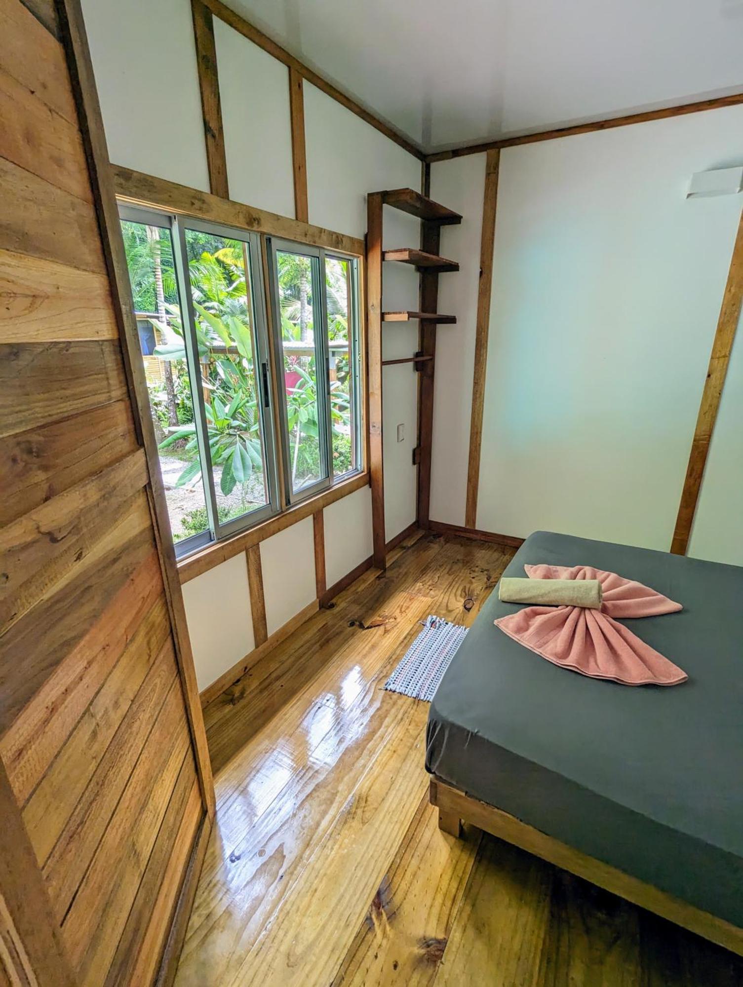 Arboura Eco Cabins 우비타 외부 사진