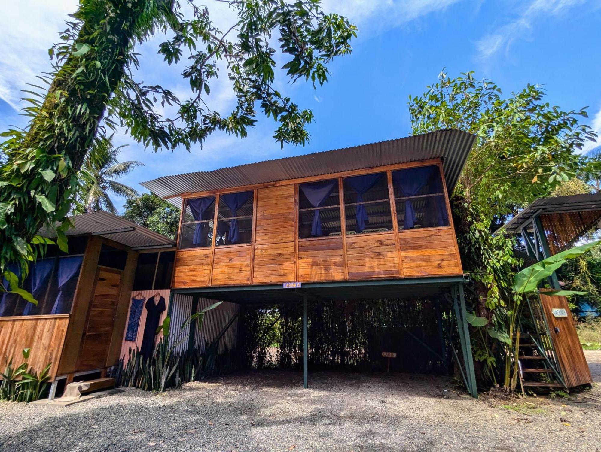 Arboura Eco Cabins 우비타 외부 사진