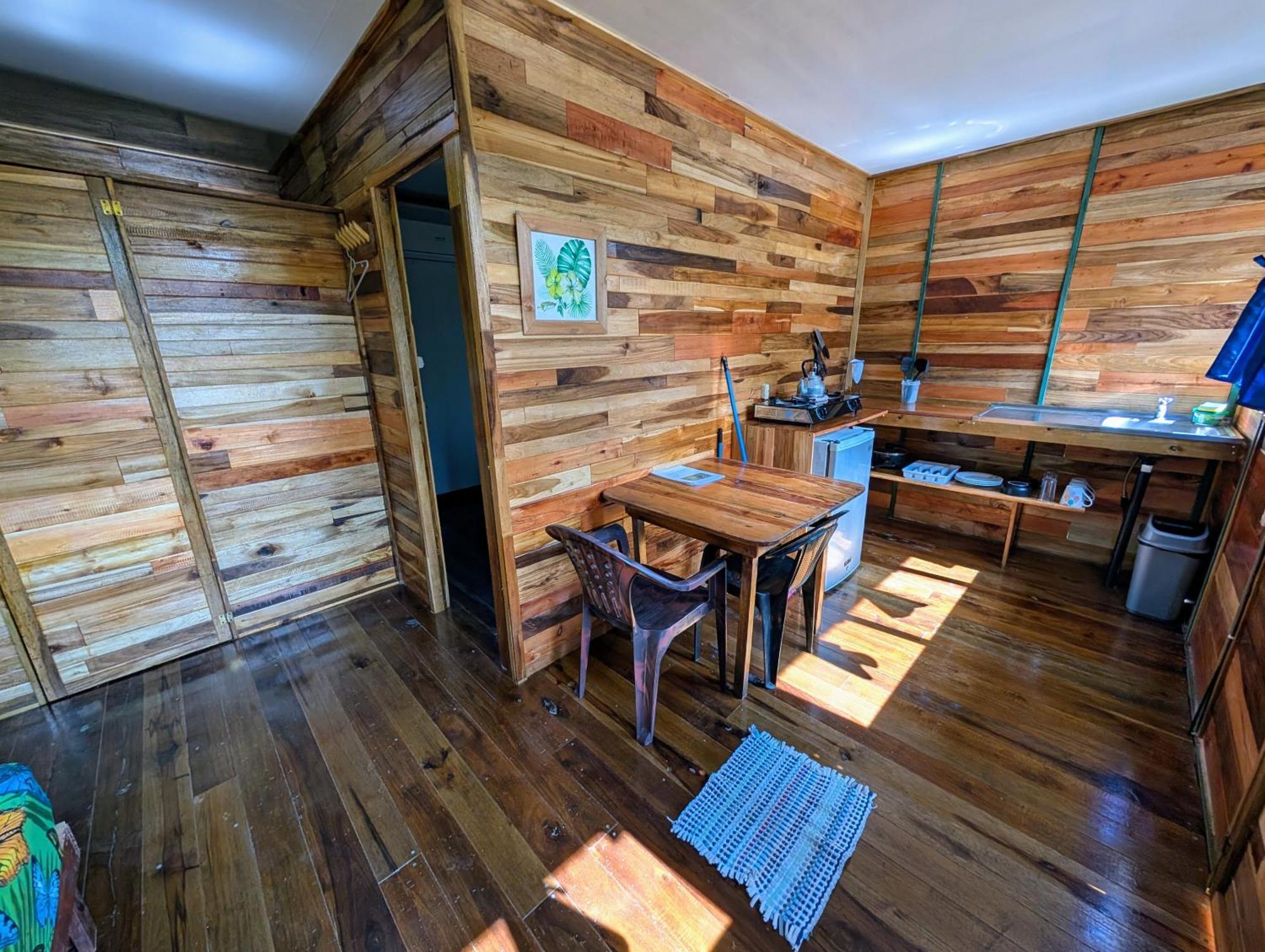 Arboura Eco Cabins 우비타 외부 사진